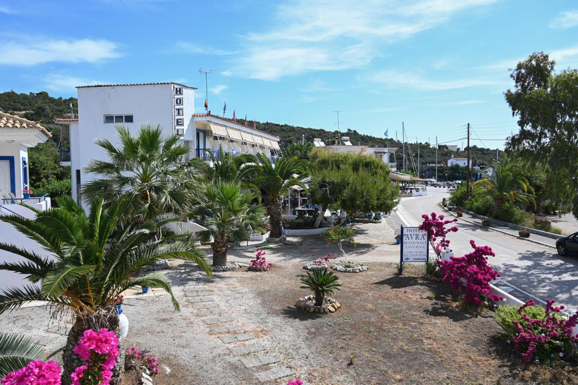 Hotel Avra Nea Epidavros Extérieur photo