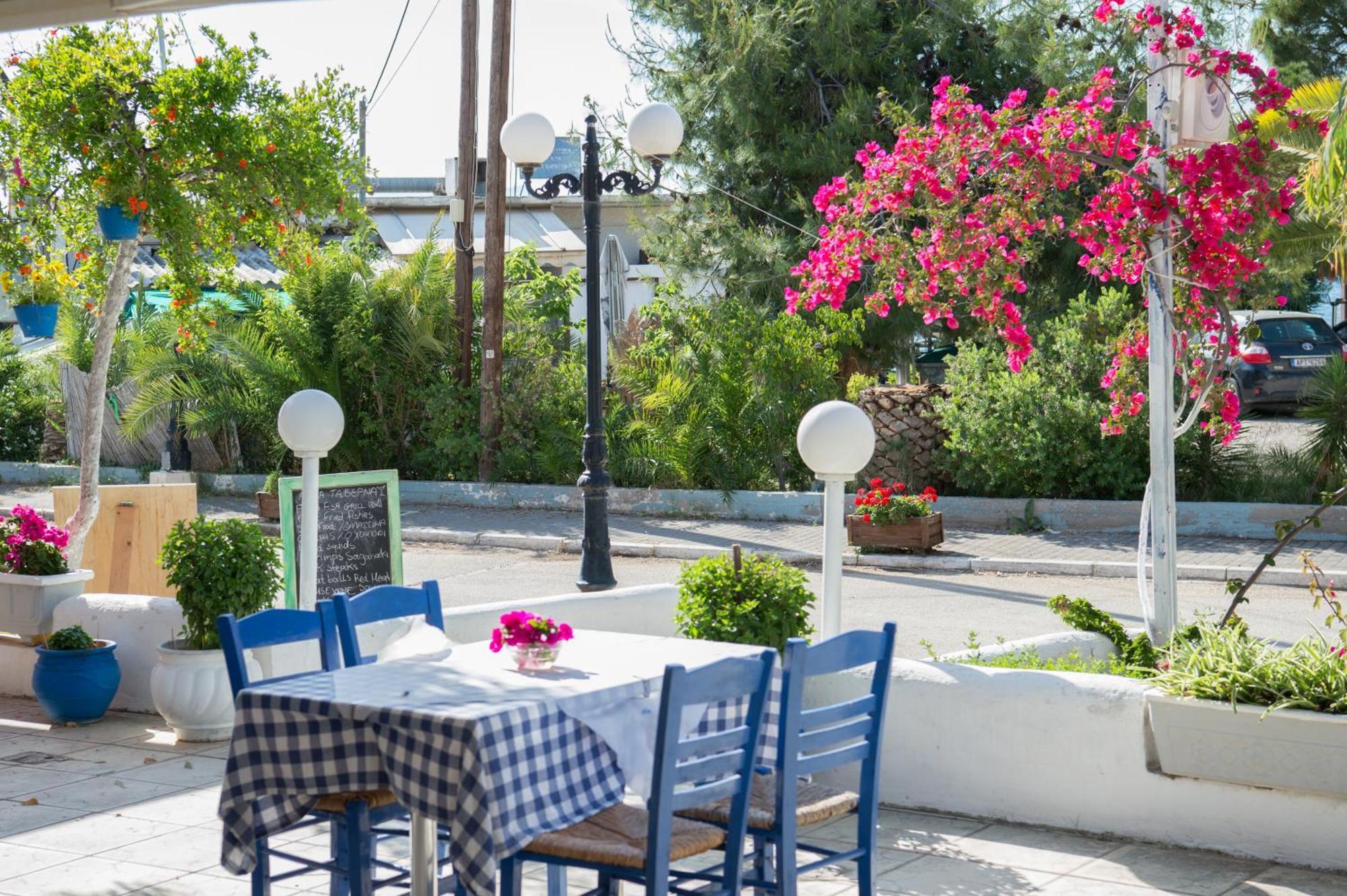 Hotel Avra Nea Epidavros Extérieur photo