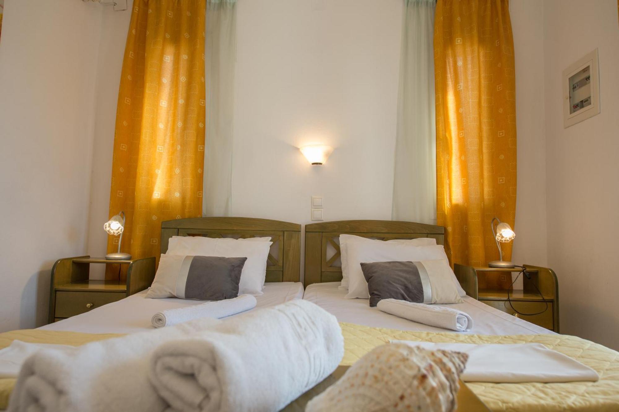 Hotel Avra Nea Epidavros Extérieur photo