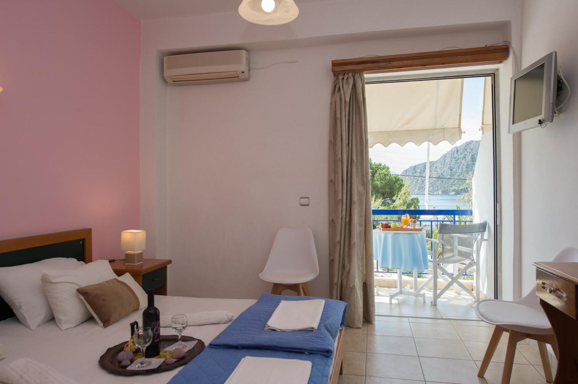 Hotel Avra Nea Epidavros Extérieur photo